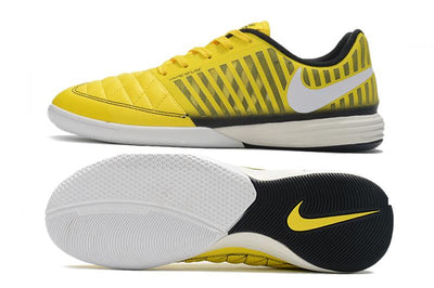 Tachones Lunar Gato II Futsal–Elegante