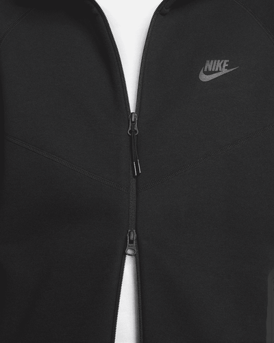 Conjunto Nike Tech Fleece Negro 2023 (New Season)