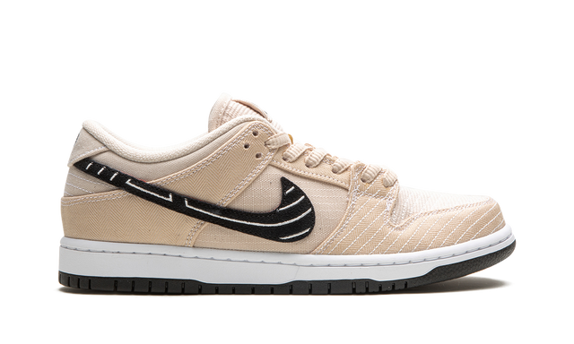 Nike SB Dunk Low Albino & Negro 'Jiu-Jitsu'